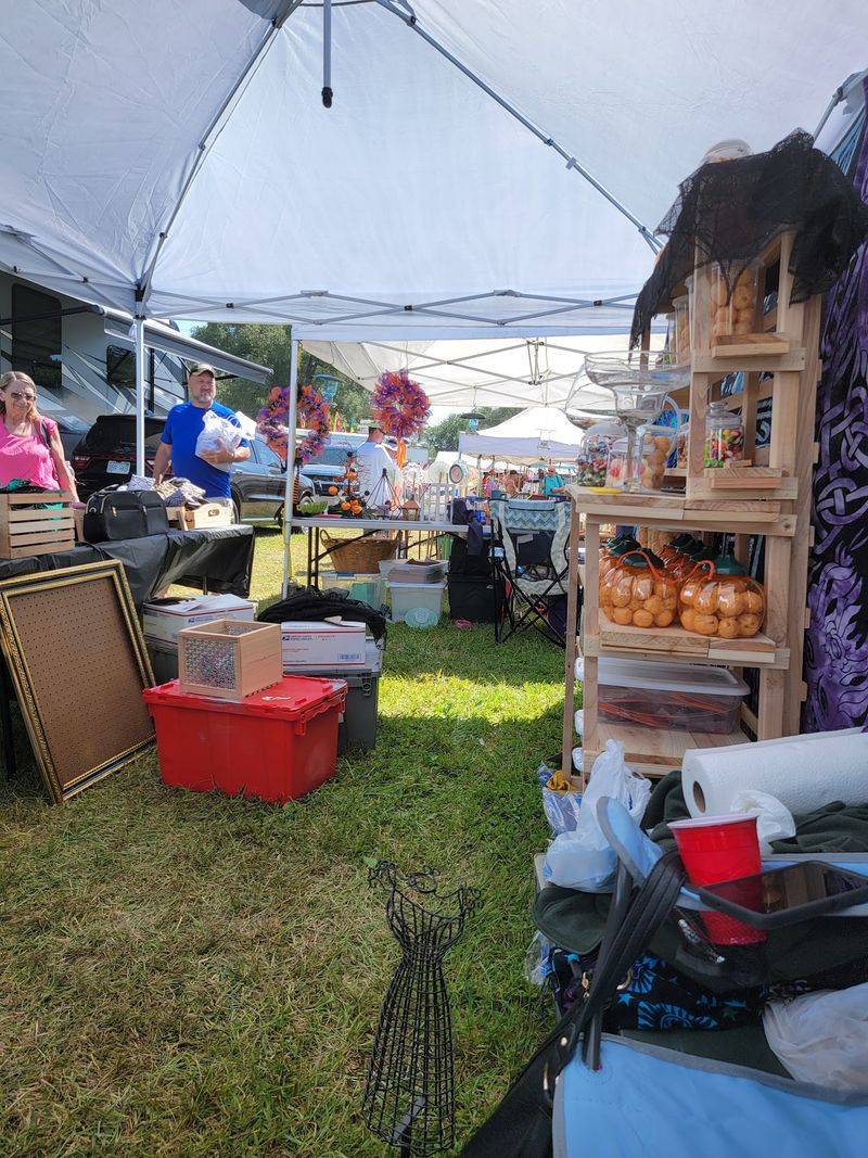 Sparks Antiques And Collectibles Flea Market, Sparks And Highland