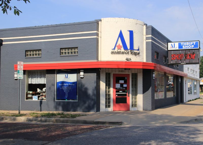 Assistance League of Wichita Thrift Shop, Wichita, Kansas