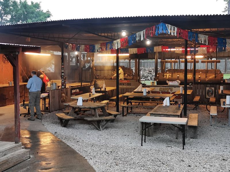 Snow’s BBQ