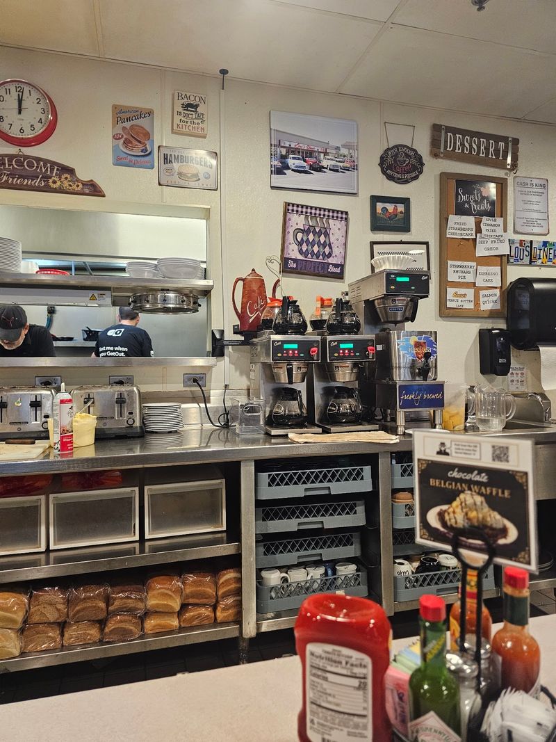 Lou's Diner