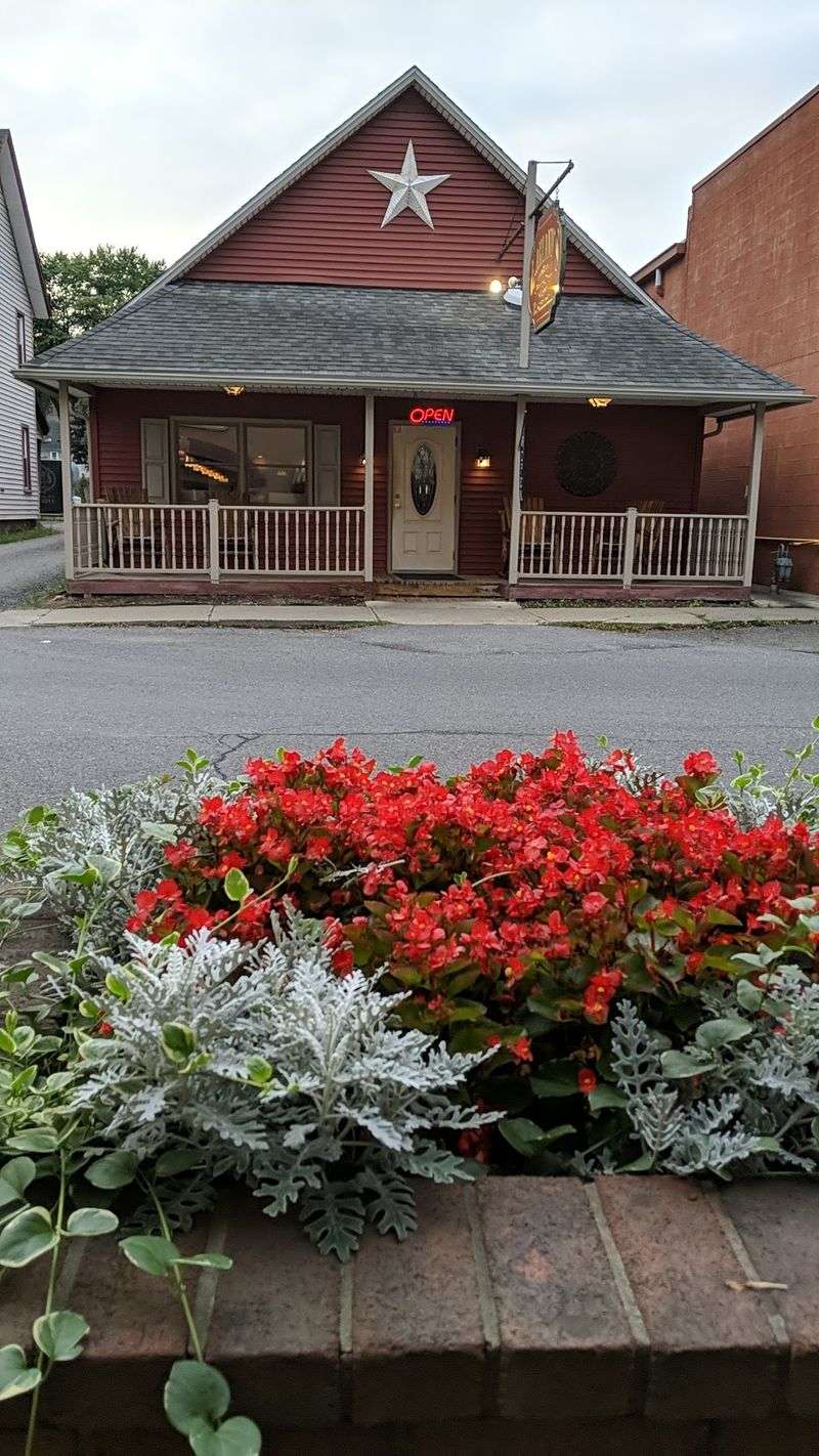Harland's Family Style Restaurant