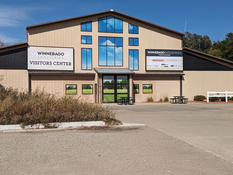 Winnebago Factory Tours, Forest City