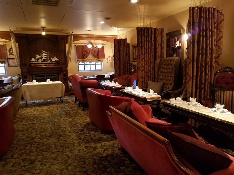 Private Nooks Make Every Seating Feel Special