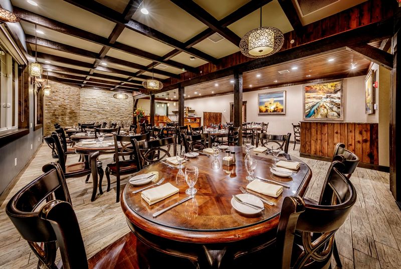 Duke's Restaurant Gives The Morning A Proper Room