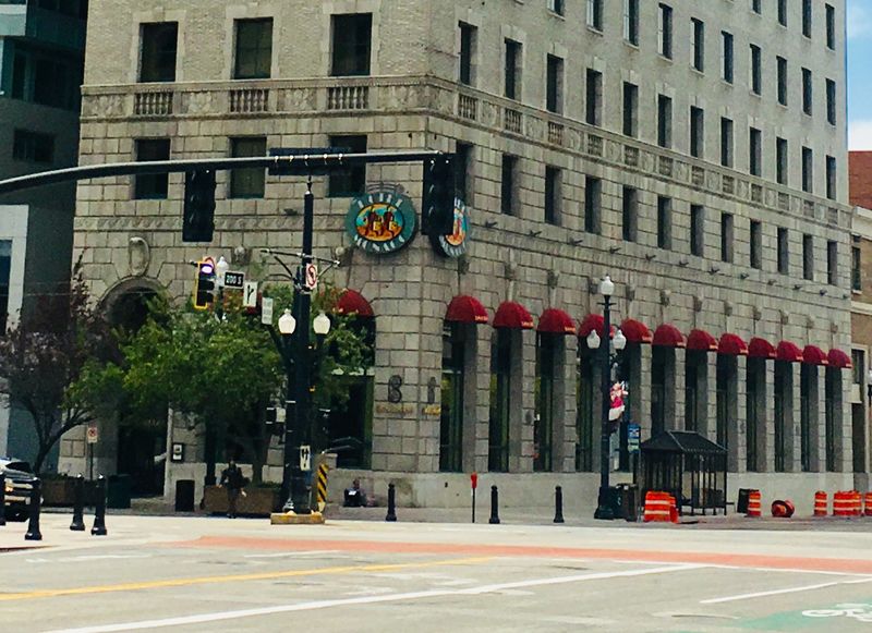 Bambara Salt Lake City Brings New American Cooking To Main Street