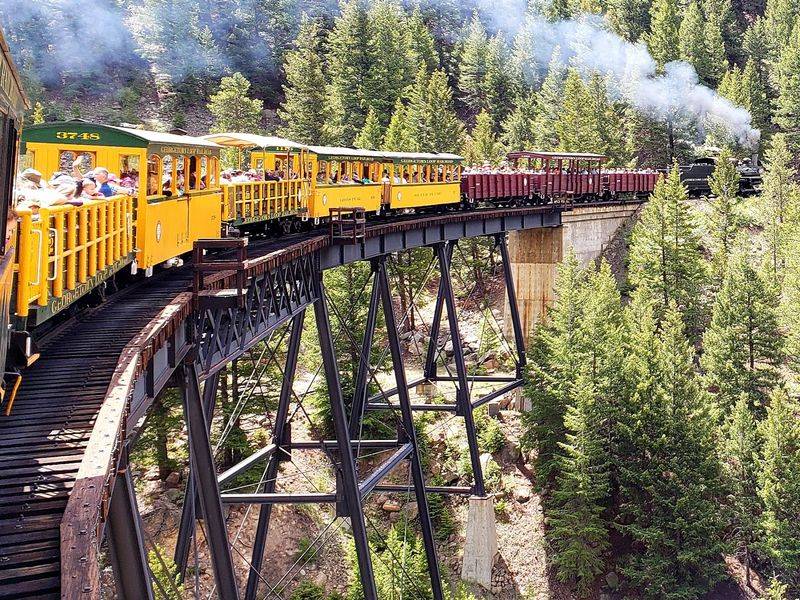 The Railroad Lets The Canyon Do The Talking
