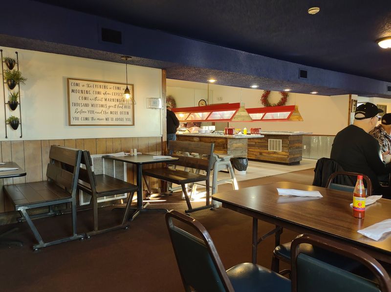 Business U.S. 60 Puts This Family Restaurant Right On The Route