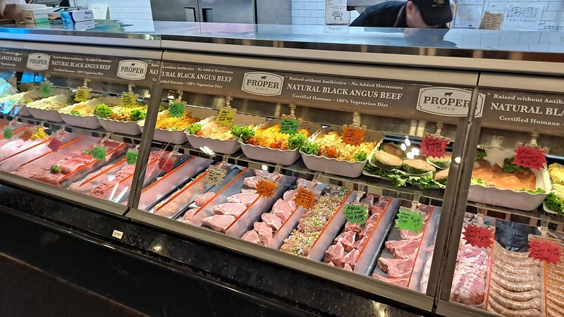 Fresh Seafood and a Sea of Variety