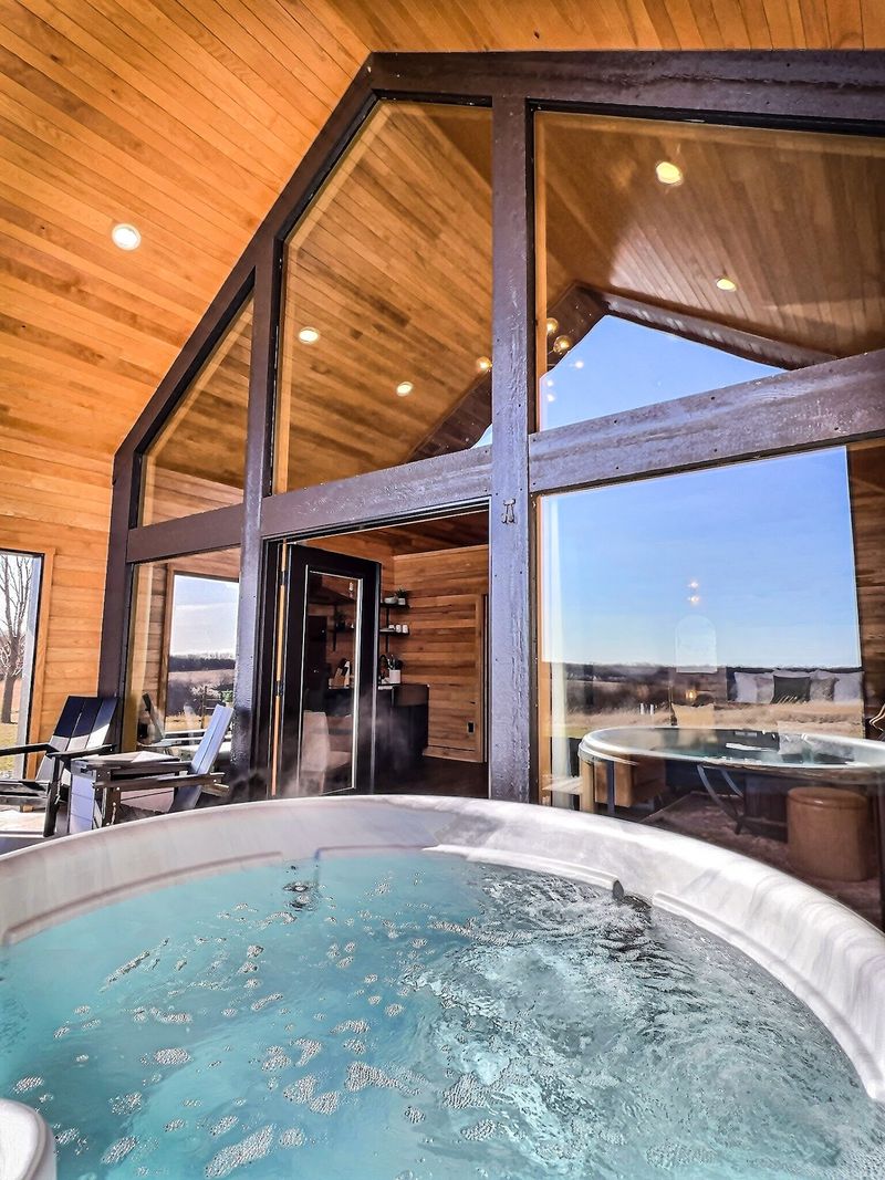 Hot Tubs With A Front Row Seat