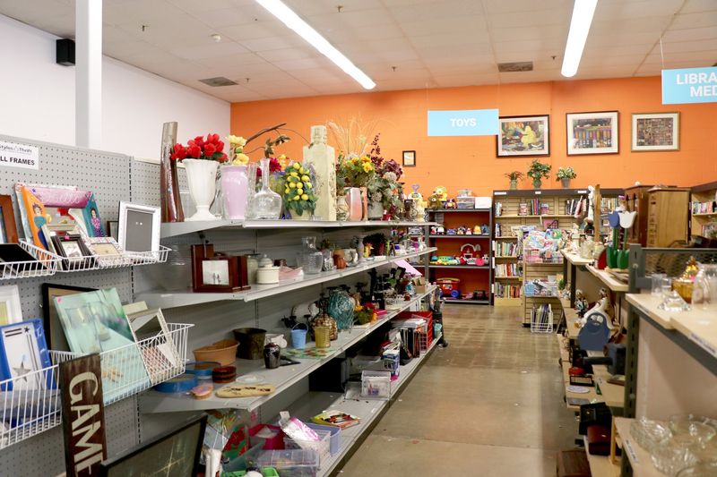 TurnStyles Thrift, Overland Park, Kansas
