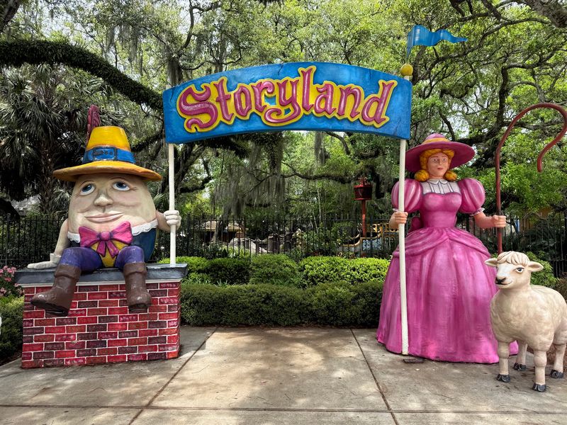 Victory Avenue Is The Real Storybook Address