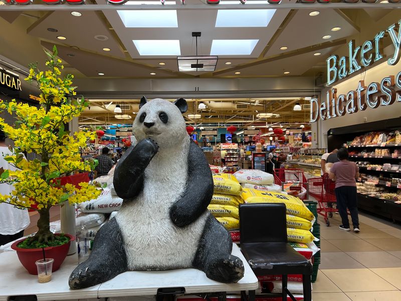 Housewares And Small Finds Stretch The Visit Beyond Food
