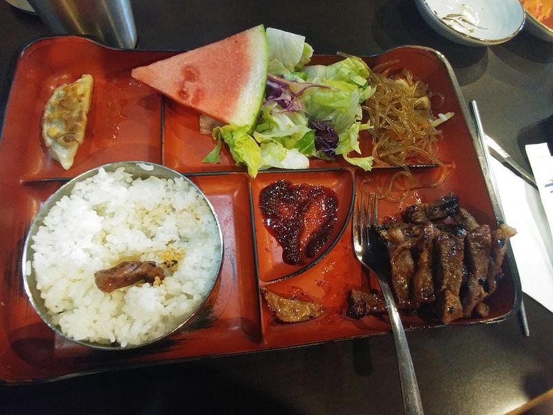 Lunch Specials And The Galbi Bento Are Quiet Bargains