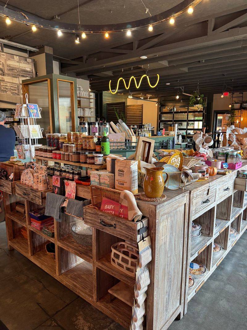 McLain's Market