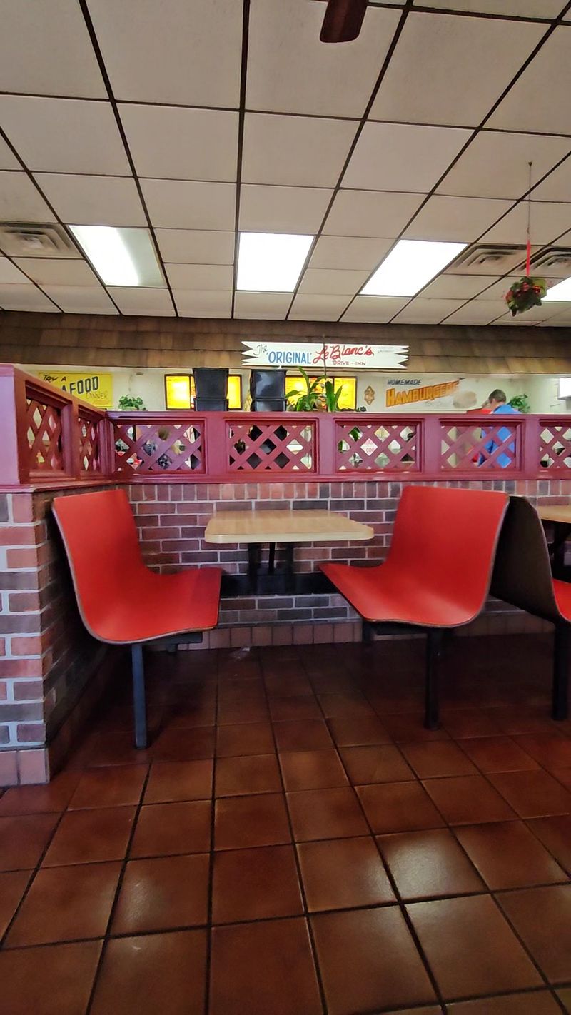 LeBlanc's Drive Inn
