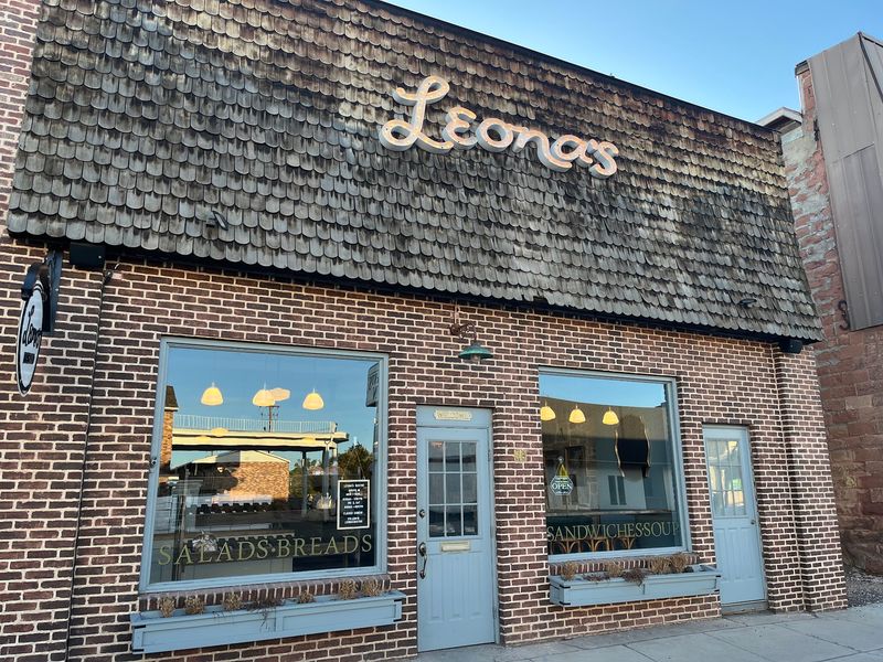 Leona's Bistro, Richfield