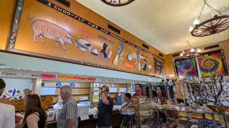 A Gift Shop Full of Amish Souvenirs
