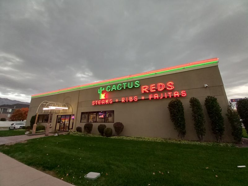 Cactus Reds, Ogden