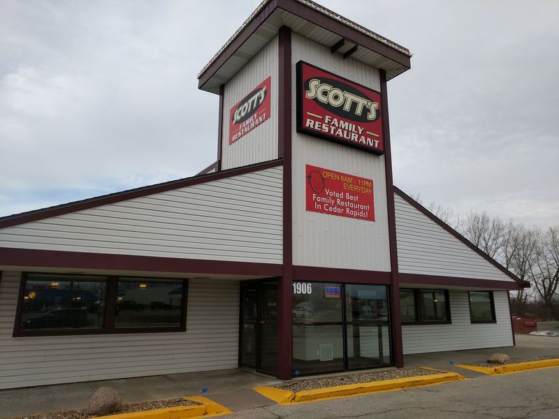 Scott's Family Restaurant, Cedar Rapids
