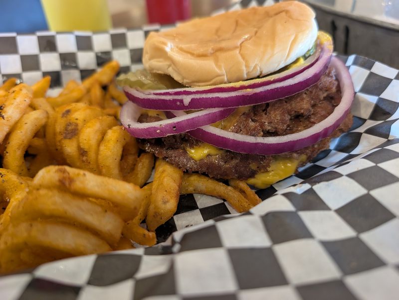 Burgers And Cheeseburger Bargains
