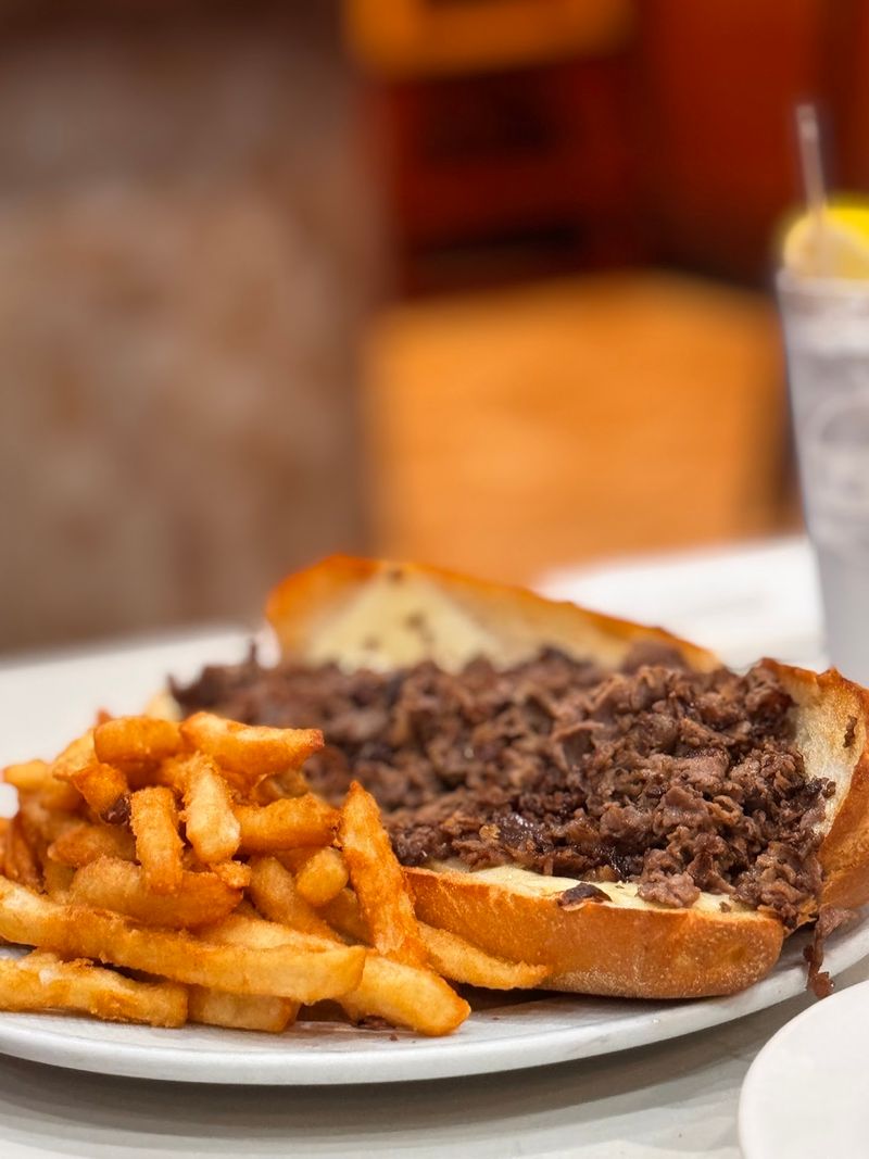 Burgers, Cheesesteaks, And Melts Handle Midnight