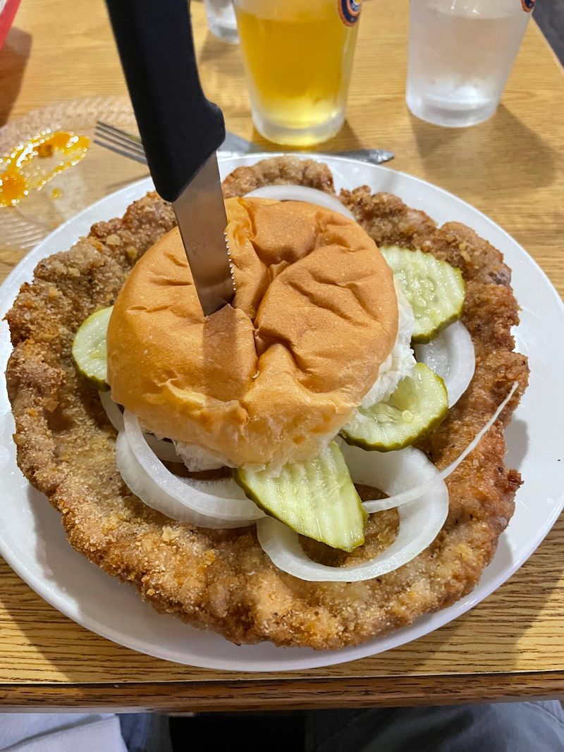 St. Olaf Tavern, St. Olaf
