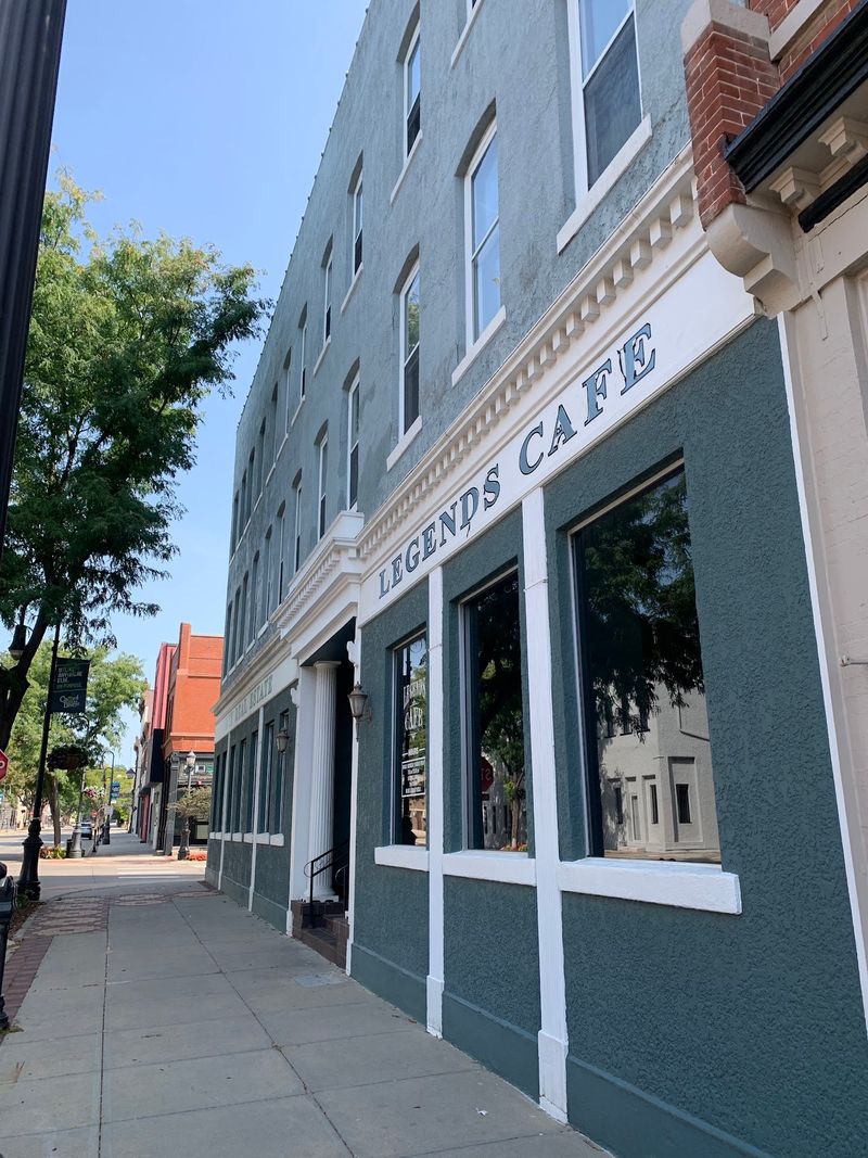 Legends Cafe, Council Bluffs