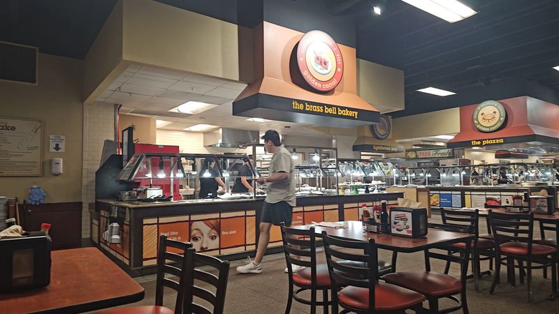 Golden Corral Buffet & Grill