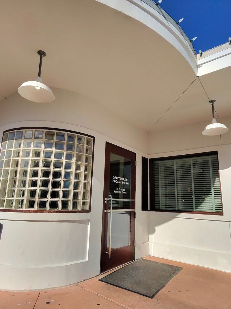 Monument Cafe