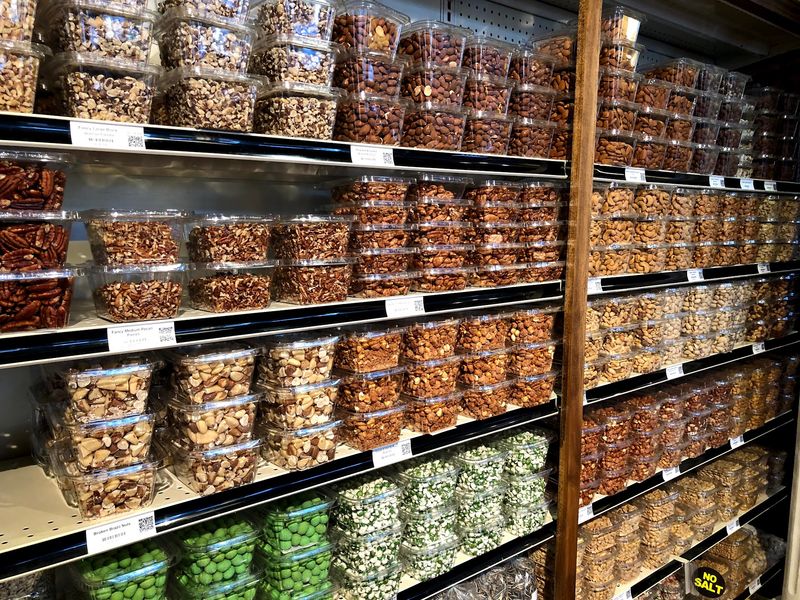Amish-Style Groceries And Bulk Bins