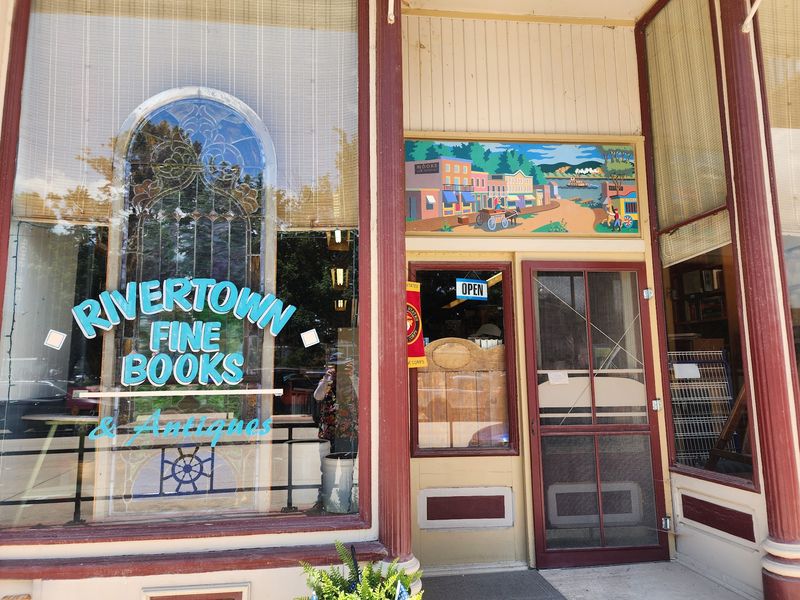 Rivertown Fine Books, McGregor