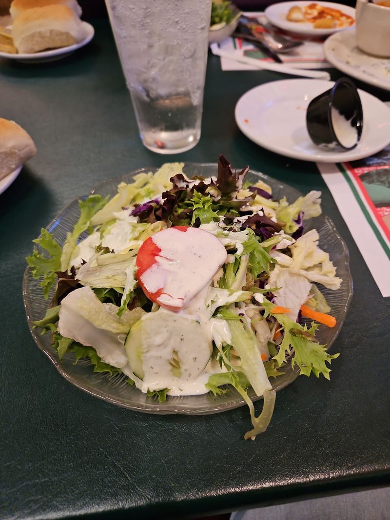 That Famous House Garlic Dressing