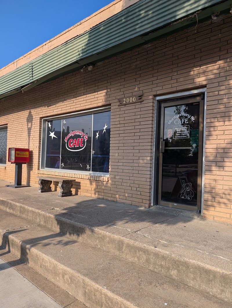 Montgomery Street Cafe