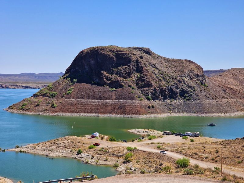 Elephant Butte Lake State Park, Elephant Butte
