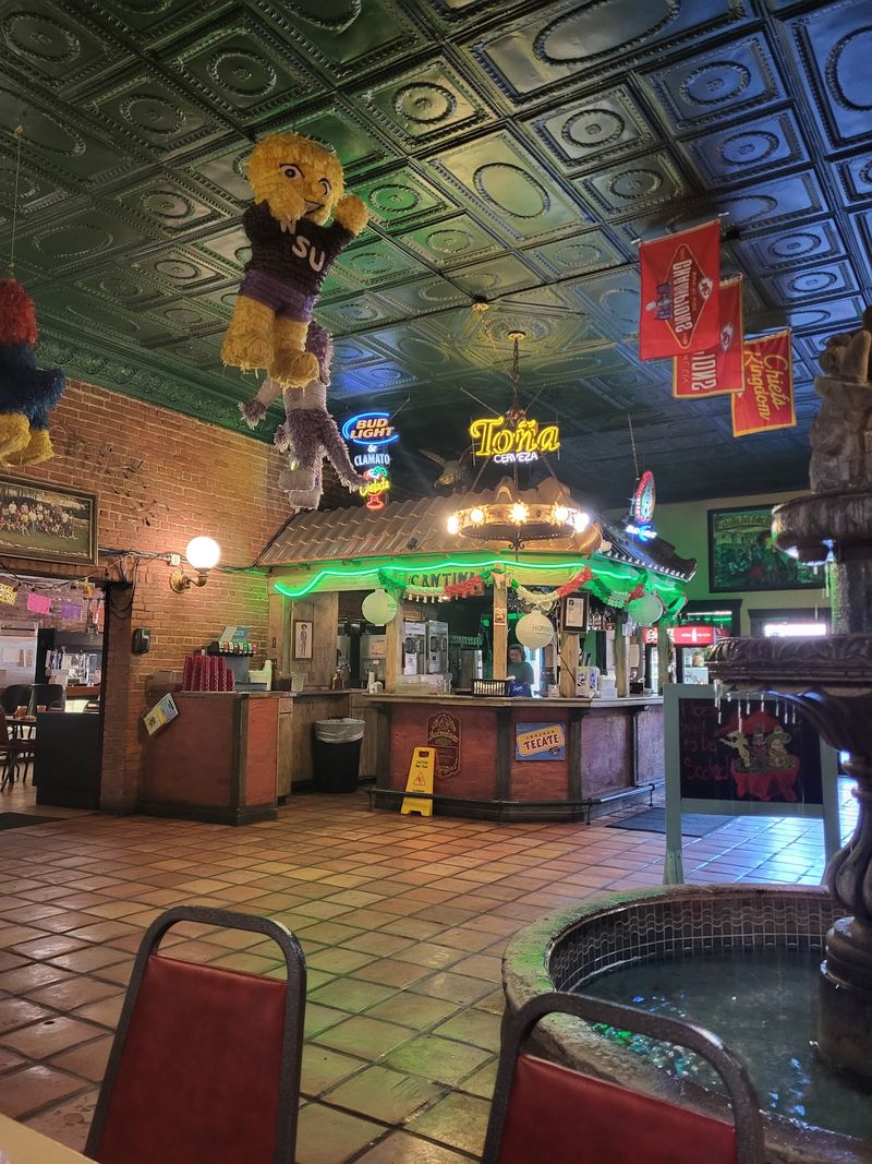 Anchor Inn Restaurant, Hutchinson