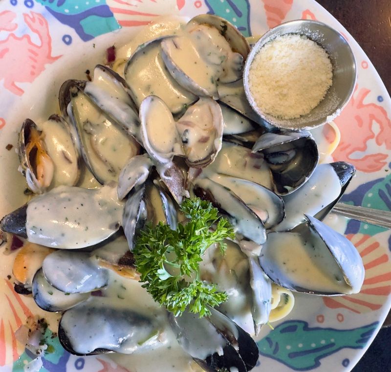 Oysters, Scallops, and Seafood Pasta