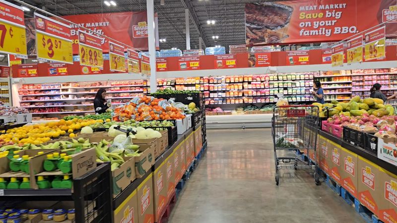 Fresh Produce Keeps The First Half Of Your Cart Colorful