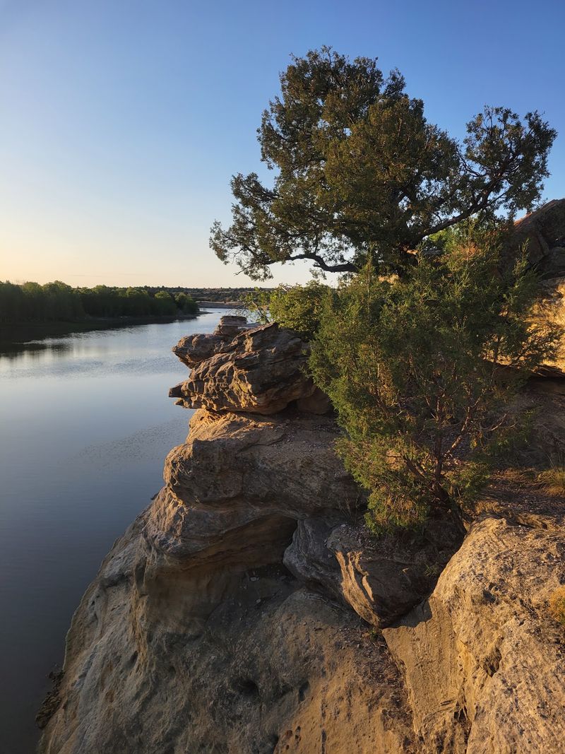 Clayton Lake State Park and Dinosaur Trackways, Clayton