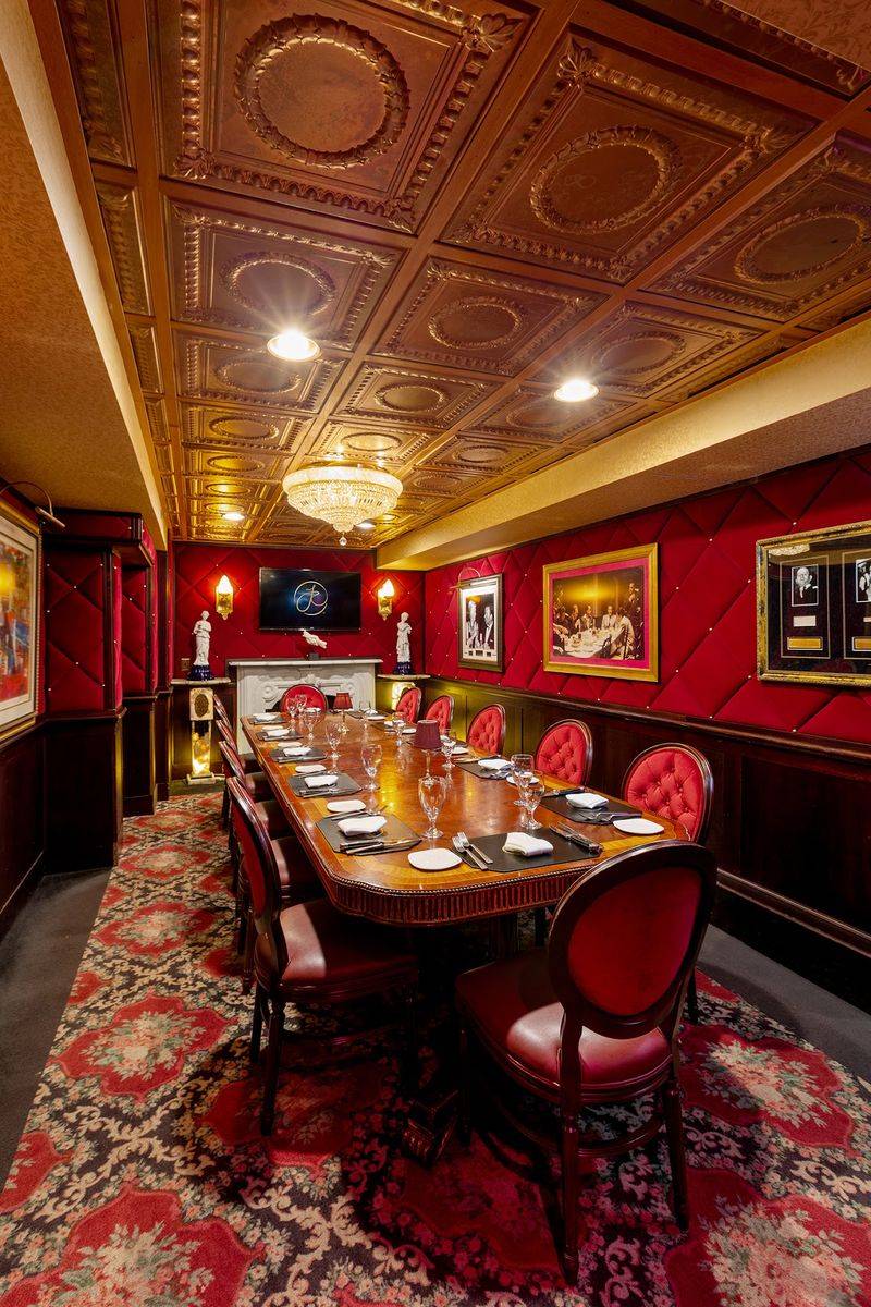Service That Turns Dinner Into an Experience