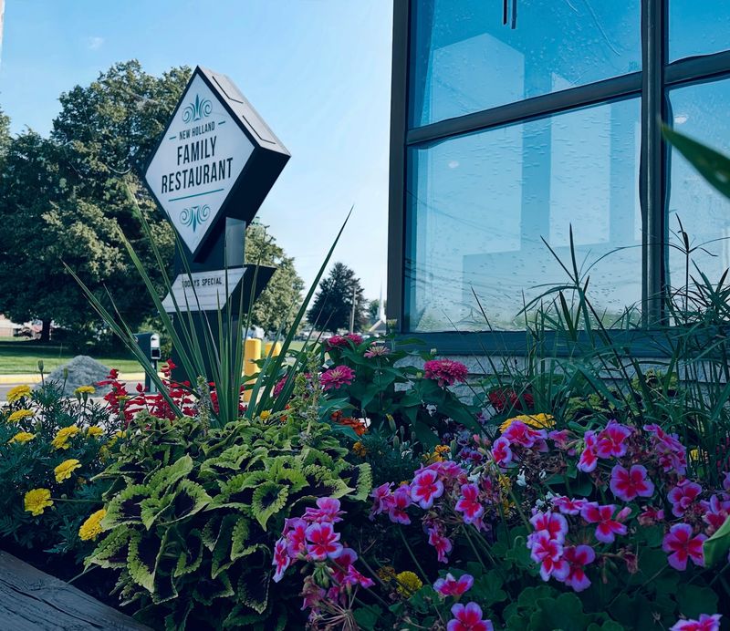 New Holland Family Restaurant