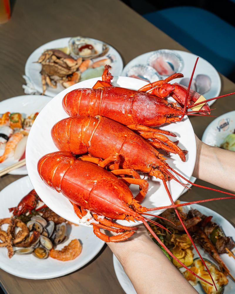 A Former Red Lobster Got A Very Different Second Act