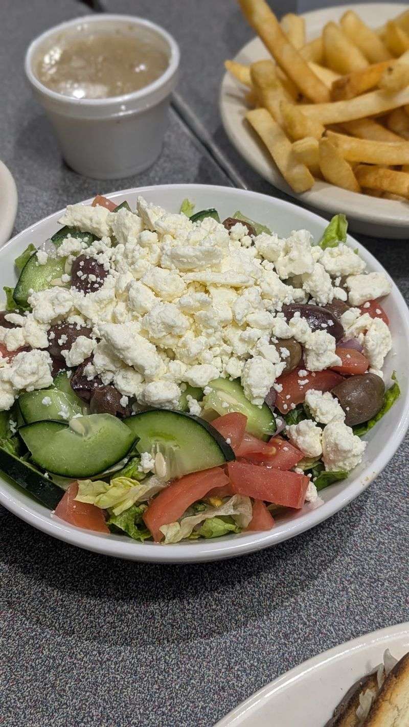 A Gyro That Rivals Greek Kitchens