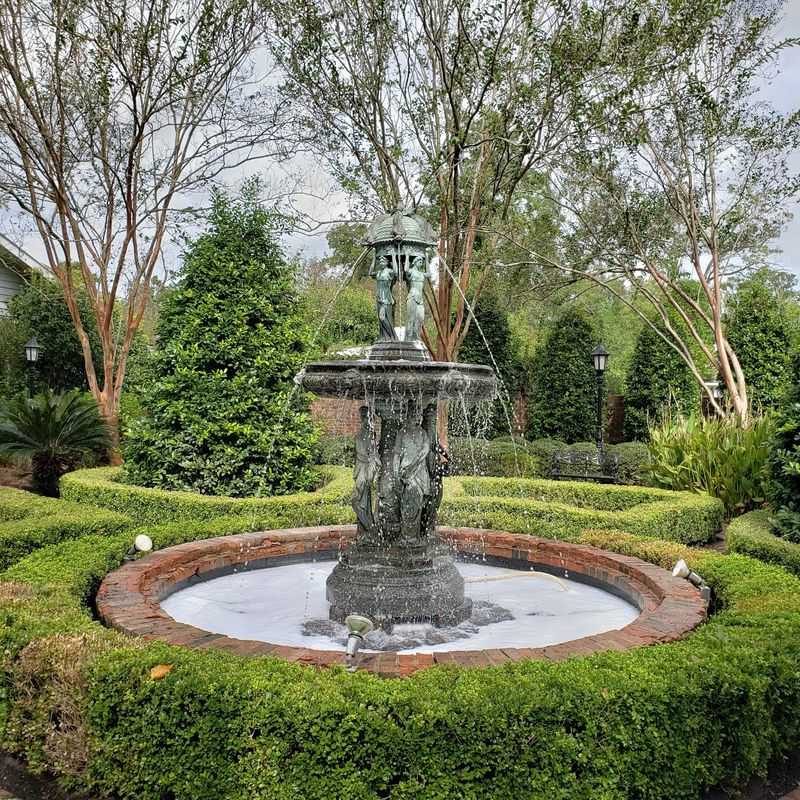 Pause At Beau Jardin For The Lighter Side
