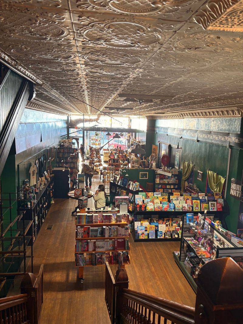 Middle Ground Books & Gifts, Emporia