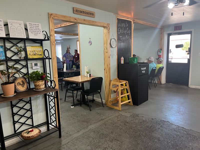 Shelly's Cafe