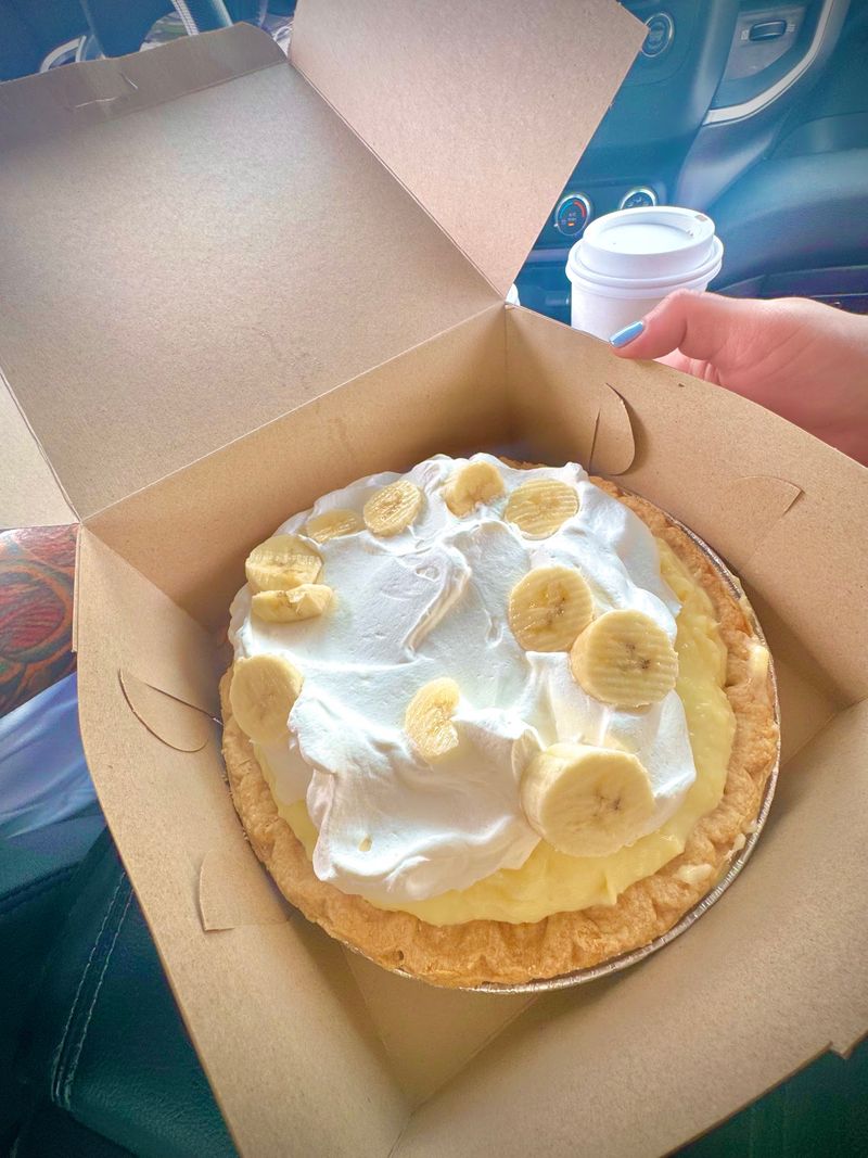 Whole Pies Make The Detour Last Beyond Lunch