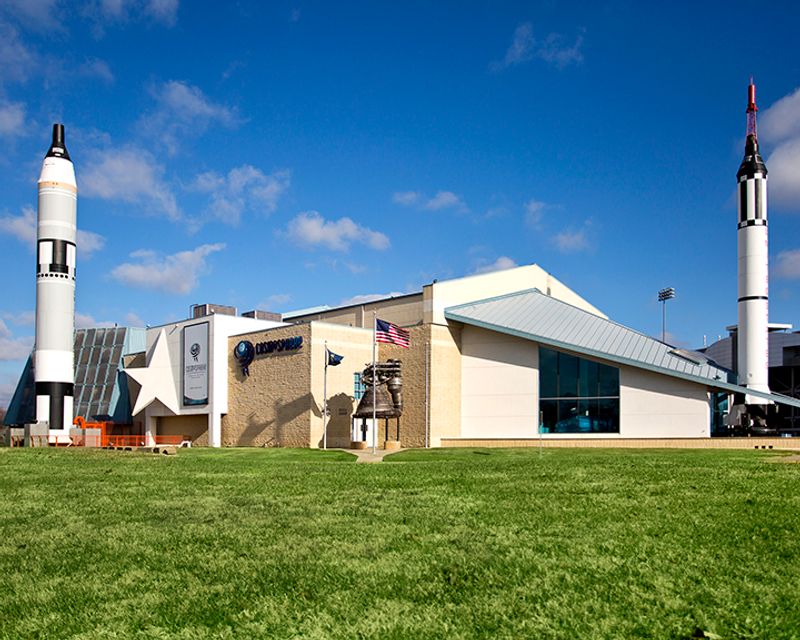Cosmosphere, Hutchinson