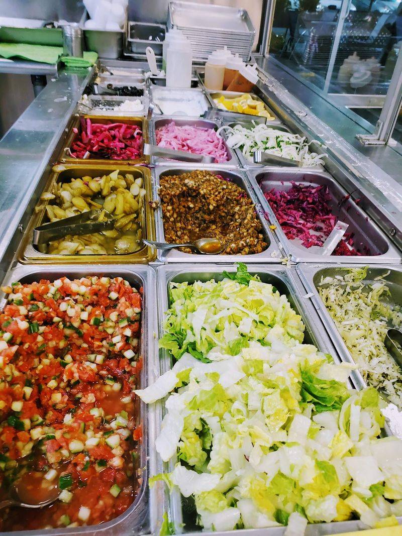 The Toppings Bar Lets You Control The Final Flavor