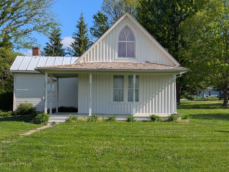 American Gothic House Center, Eldon