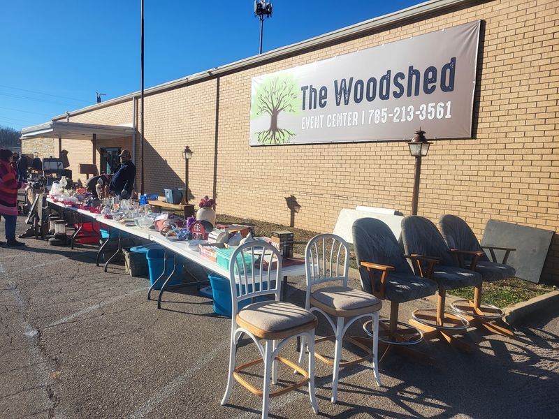 The Woodshed Market